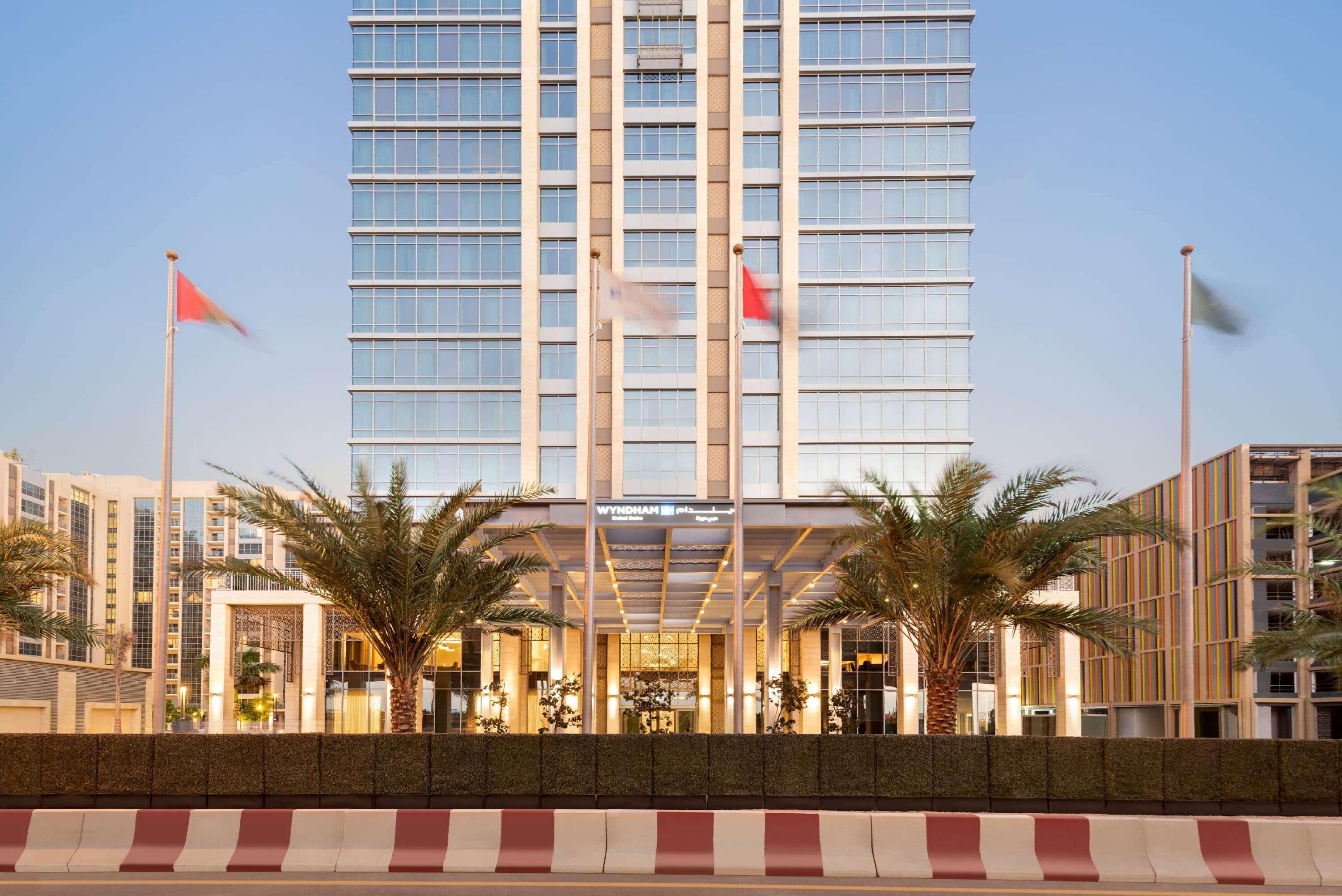 วินด์แฮม ดูไบ ดีรา Hotel ภายนอก รูปภาพ